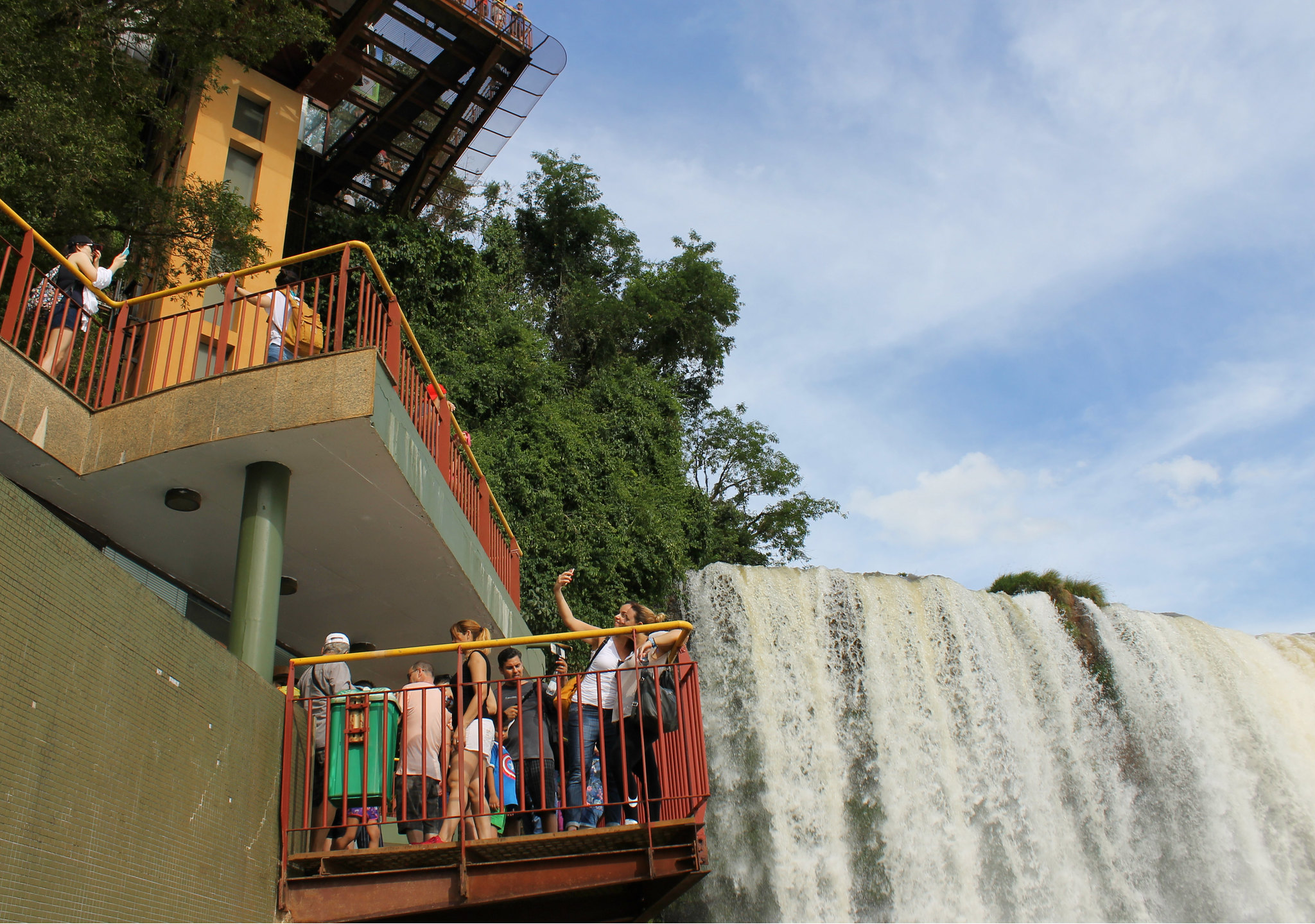 FOZ DO IGUAÇU E COMPRAS NO PARAGUAI