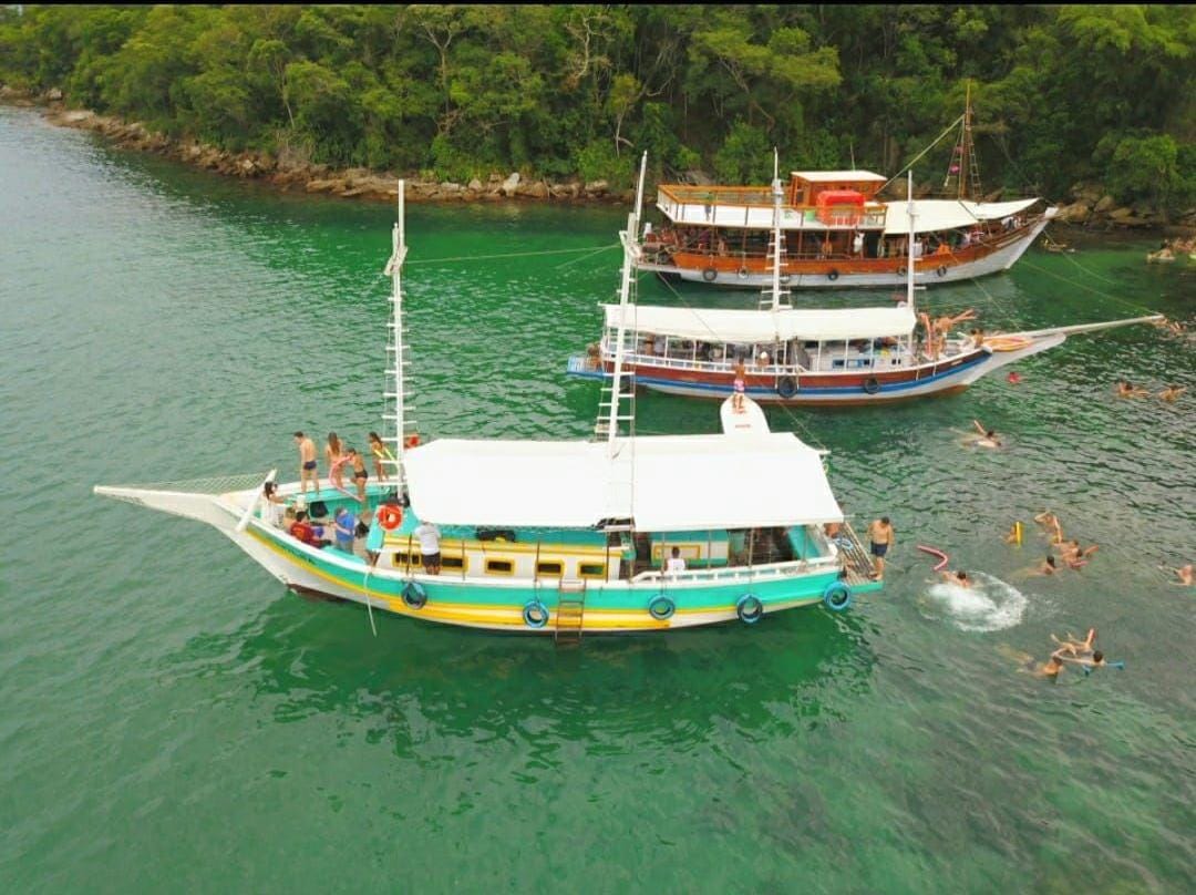 Angra dos Reis com Passeio de Escuna